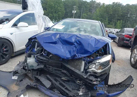 2015 Toyota Corolla S Plus from USA, damaged, VIN 2T1BURHE4FC462111